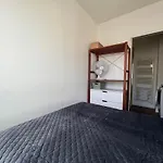 Apartment Lumineux 1 Au Coeur De Saint-jean-de-luz, Proche Et Halles - Fr-1-239-890